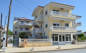 Irini Apartments